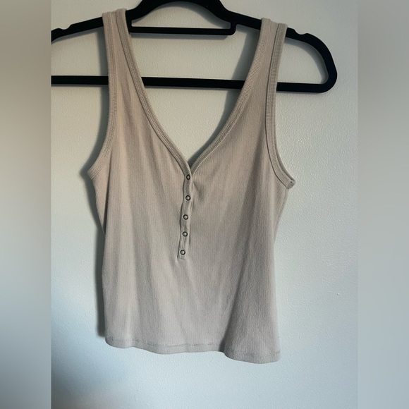 Cream/Taupe Tank - Abercrombie and Fitch - Picture 1 of 3